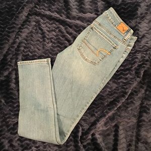 AE light-wash  jegging ✨